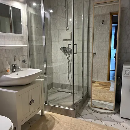 Monro Apartman *