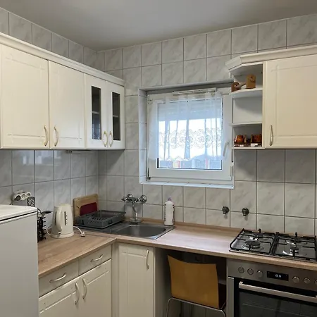 Monro Apartment Heviz